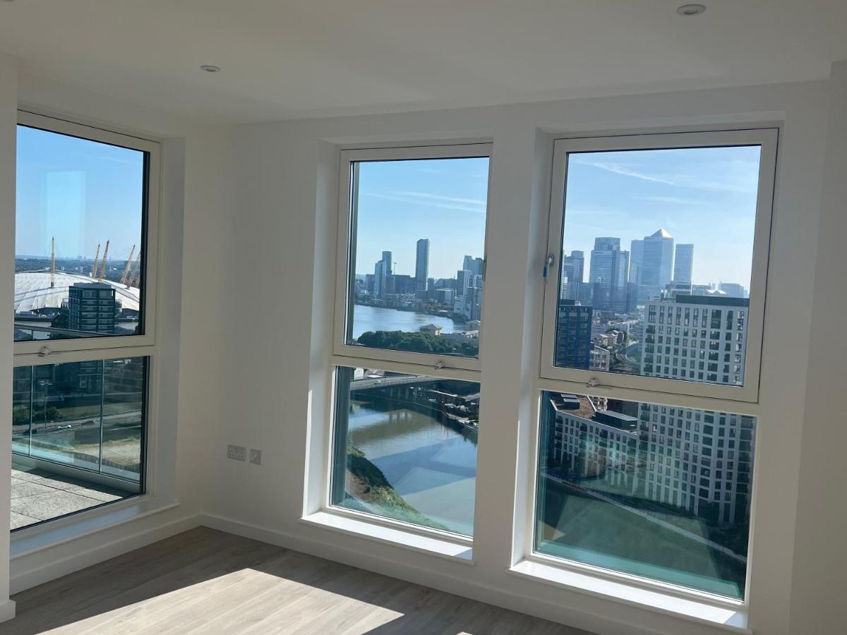 ロンドンAc Luxe Penthouse With Free Parkingアパートメント エクステリア 写真