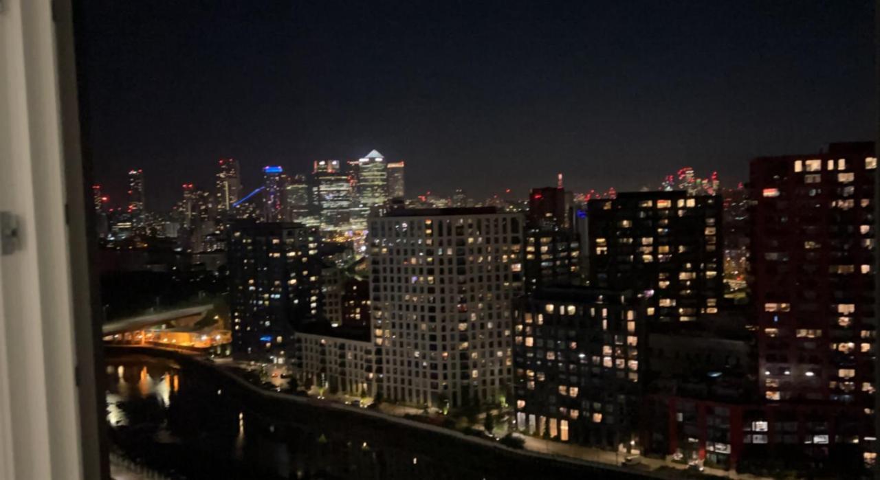 ロンドンAc Luxe Penthouse With Free Parkingアパートメント エクステリア 写真